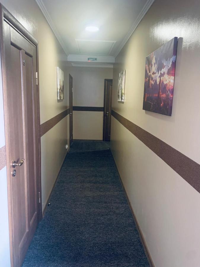 Euro Hotel Hostel Kovel Kültér fotó