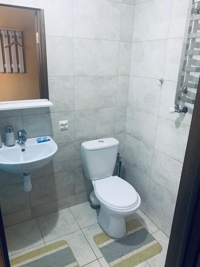 Euro Hotel Hostel Kovel Kültér fotó